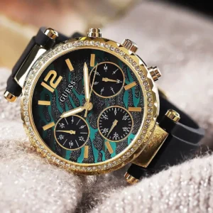 GUESS POUR FEMME GW0113L1