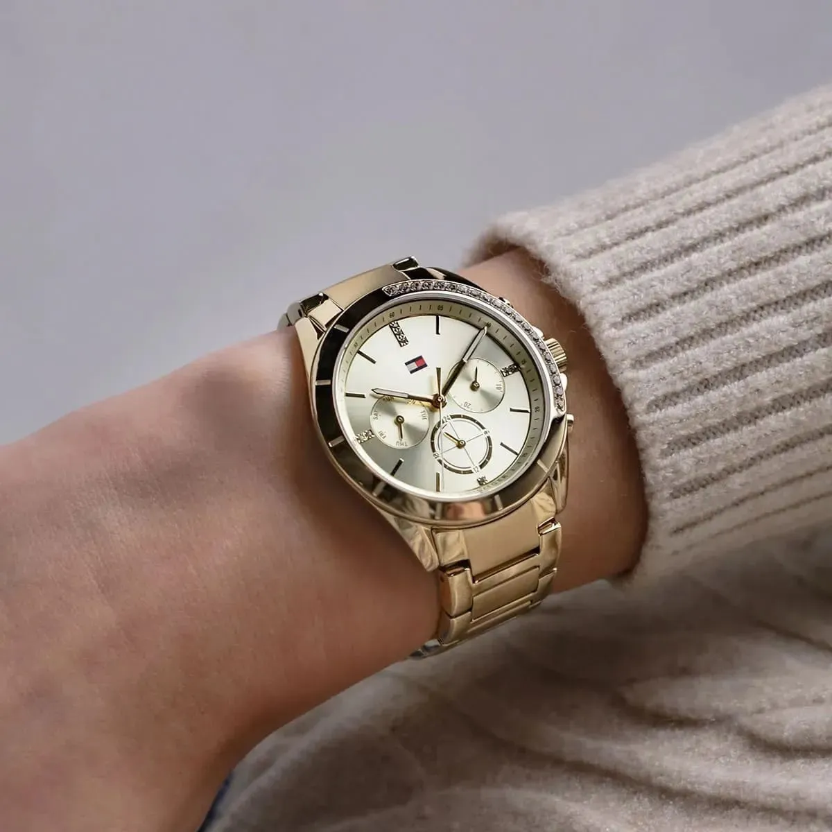 Montre Tommy Hilfiger pour femme 1782385