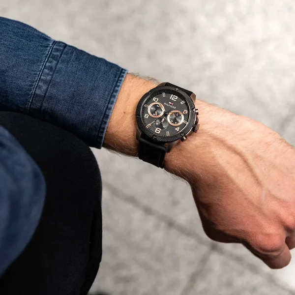 Tommy Hilfiger Montre Multifunction pour Homme 1792028